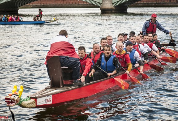Fotorelacja z wyścigu Smoczych Łodzi w Belfaście – Dragon Boats Race 2015